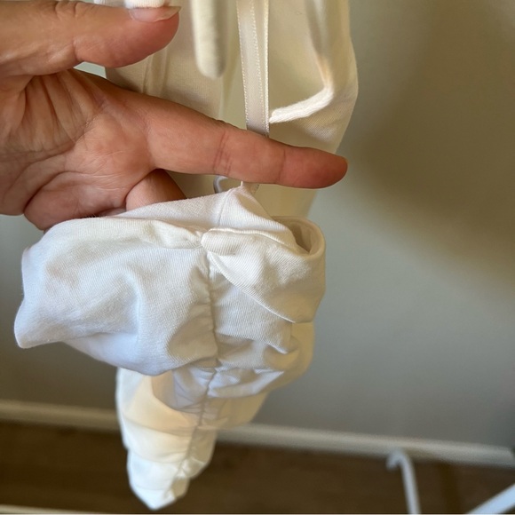 Superdown Anna Ruched Top - Picture 6 of 7